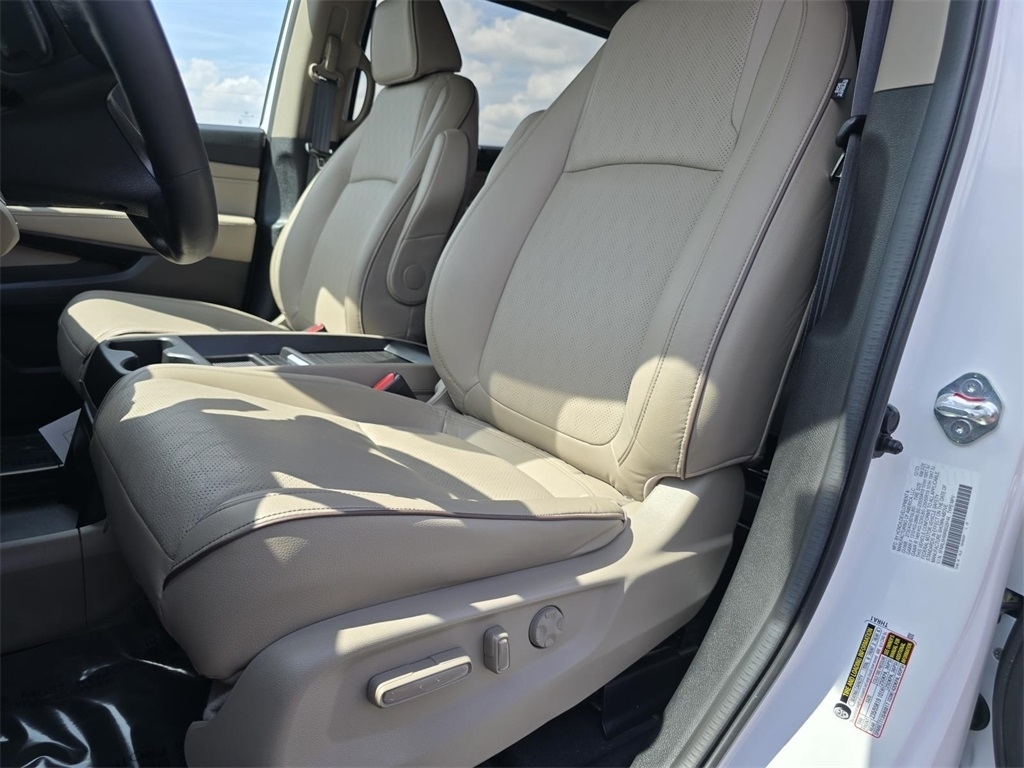 2024 Honda Odyssey Elite photo 22
