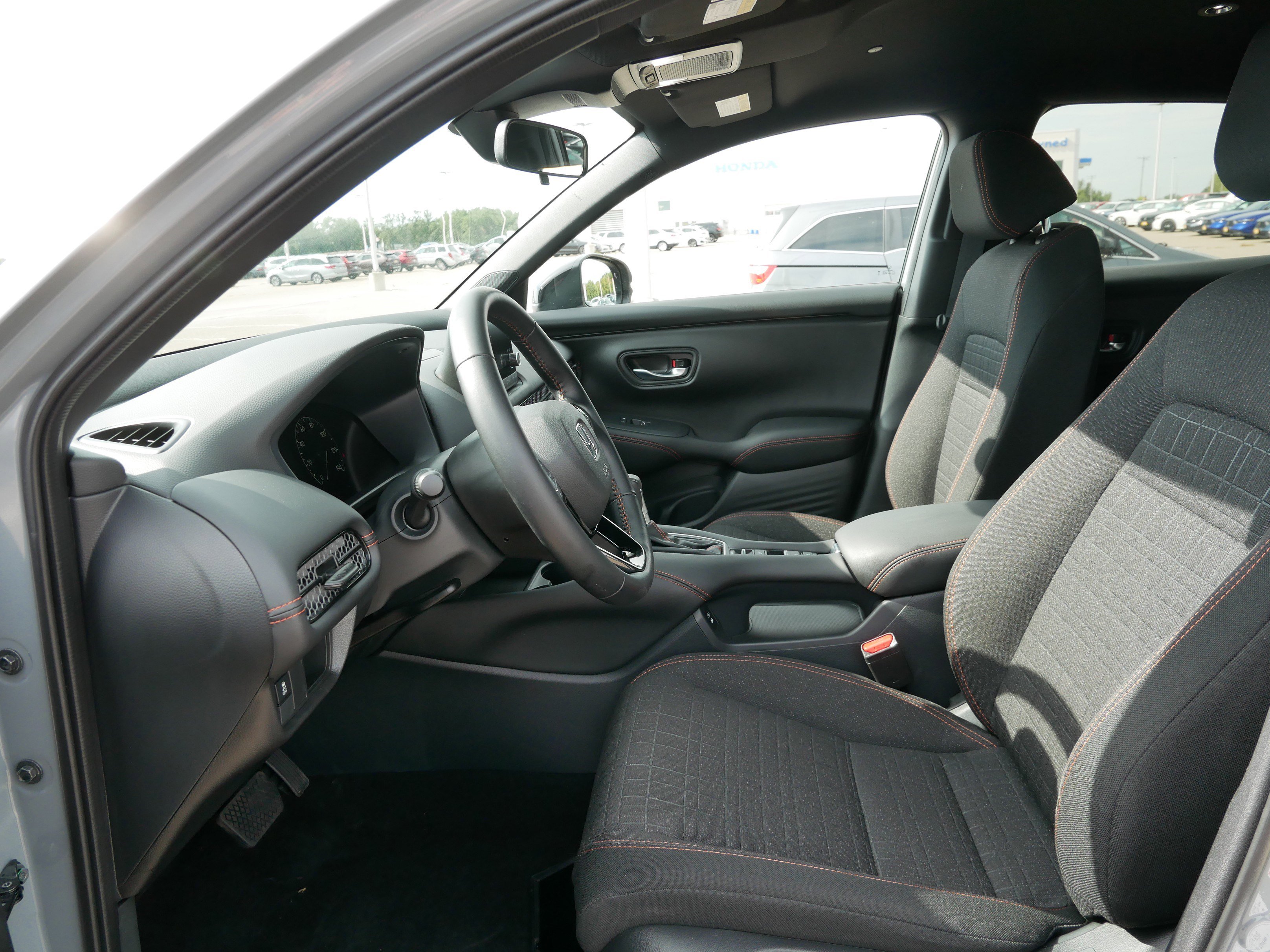 2025 Honda HR-V Sport photo 22