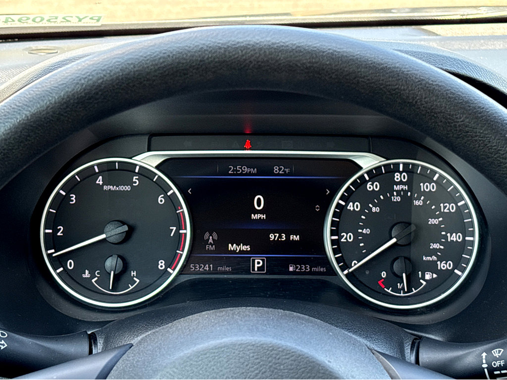 2023 Nissan Sentra SV photo 5