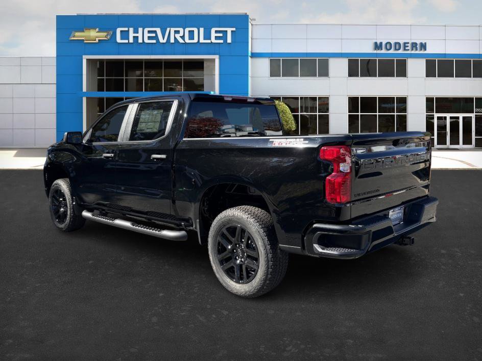2026 Chevrolet Silverado 1500 Custom Trail Boss photo 3