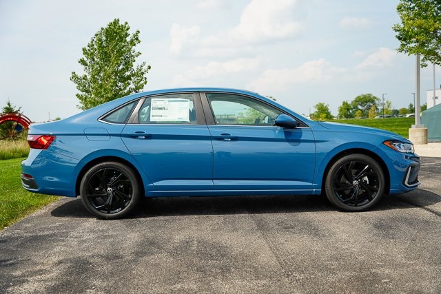 2025 Volkswagen Jetta 1.5T SE photo 34