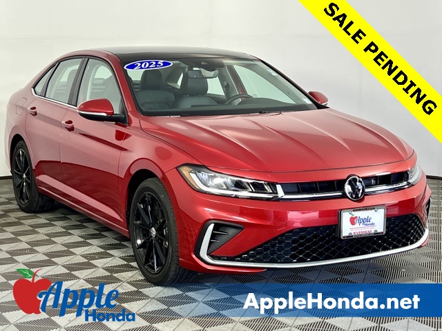 2025 Volkswagen Jetta SEL's photo