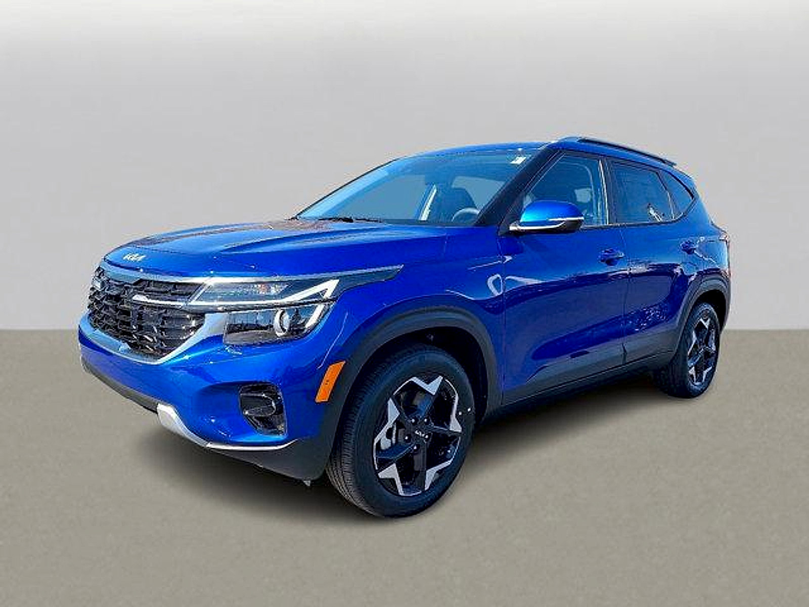 2026 Kia Seltos S photo 2