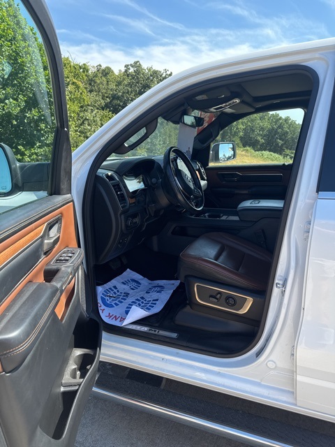 2023 Ram 1500 Laramie Longhorn photo 4