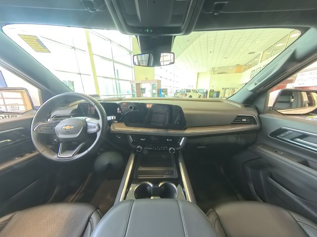 2025 Chevrolet Tahoe LS photo 24