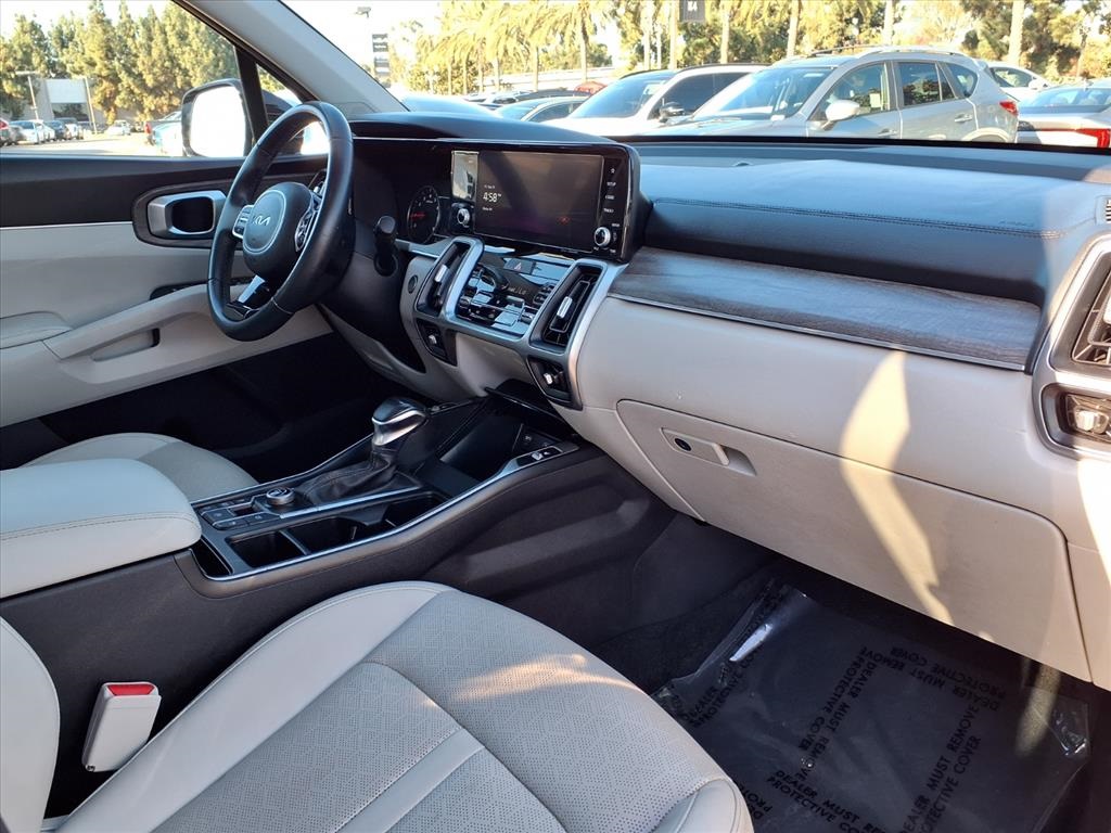 2023 Kia Sorento EX photo 15