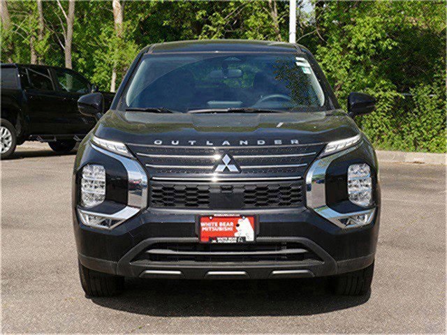 Certified 2024 Mitsubishi Outlander ES with VIN JA4J4UA89RZ074069 for sale in White Bear Lake, Minnesota