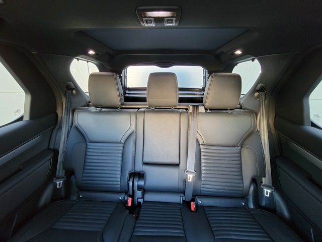 2024 Land Rover Discovery SE photo 21