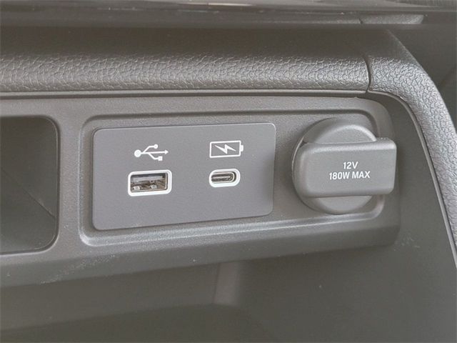 2025 Honda Pilot Touring photo 26