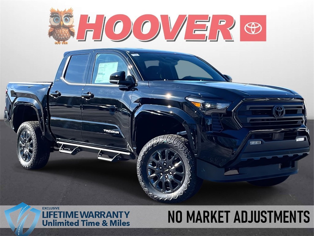 2025 Toyota Tacoma SR5's photo