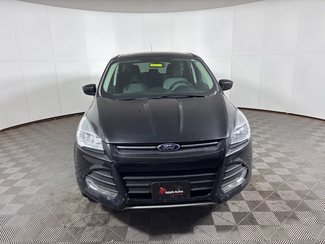 Used 2015 Ford Escape SE with VIN 1FMCU9G95FUB08606 for sale in Shakopee, Minnesota