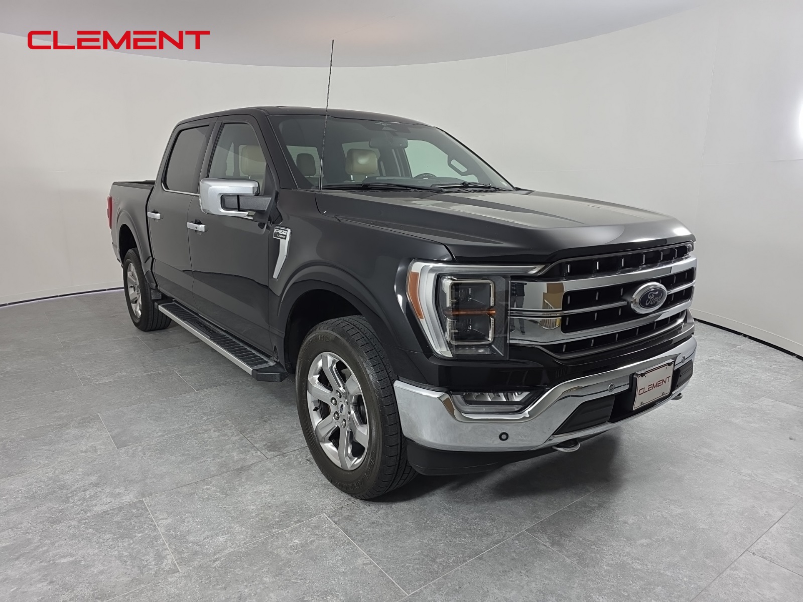 2023 Ford F-150 Lariat photo 3