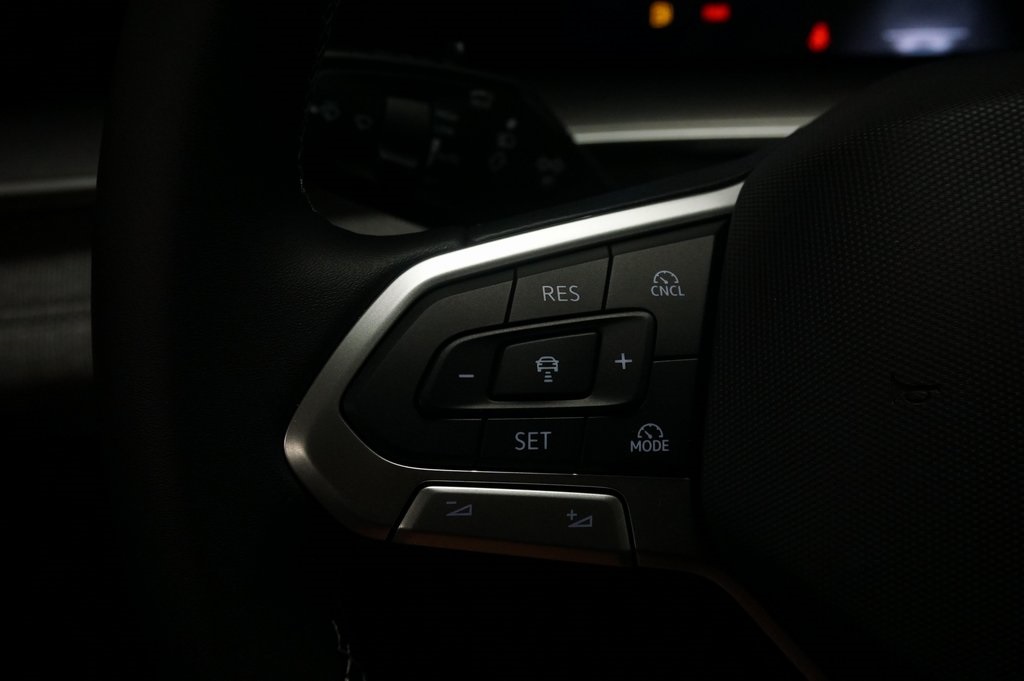 2025 Volkswagen Tiguan S photo 21