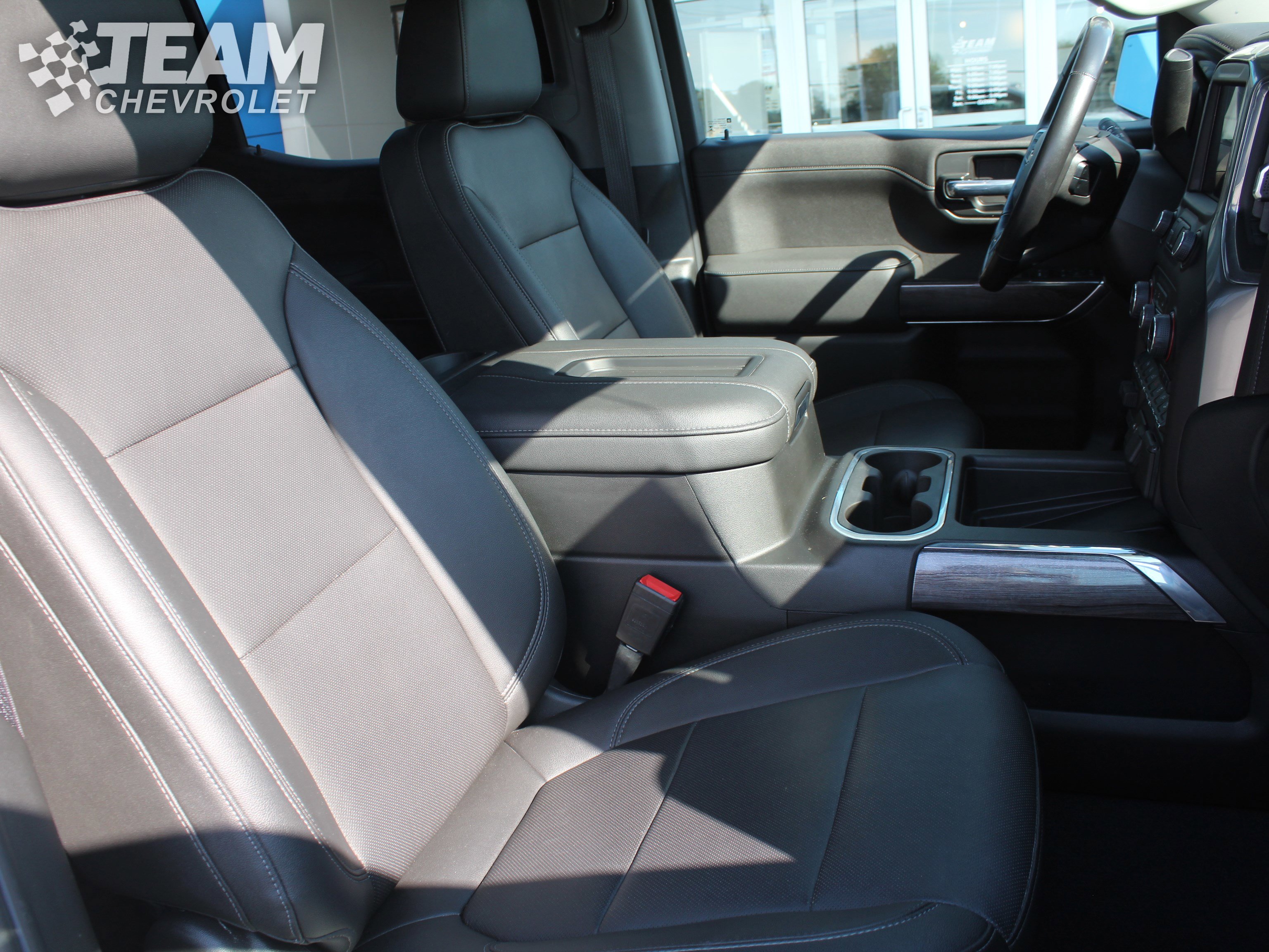 2022 Chevrolet Silverado LTZ photo 29