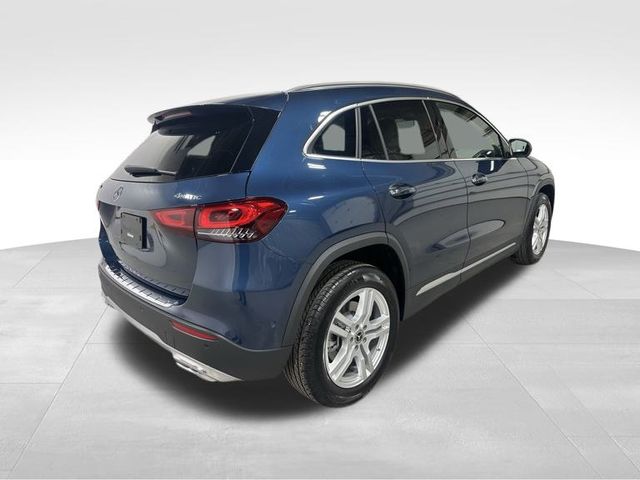 2023 Mercedes Benz GLA 250 4MATIC photo 4