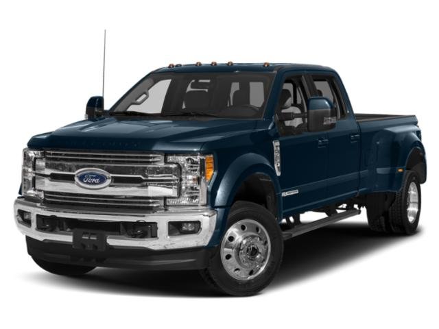 2019 Ford F-450 Super Duty Lariat's photo
