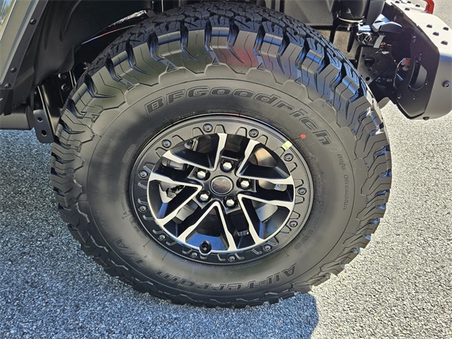 2025 Jeep Wrangler Rubicon X photo 16