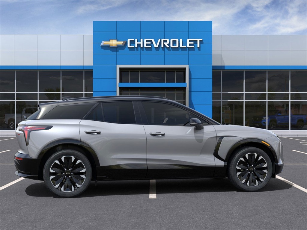 2025 Chevrolet Blazer EV RS photo 5