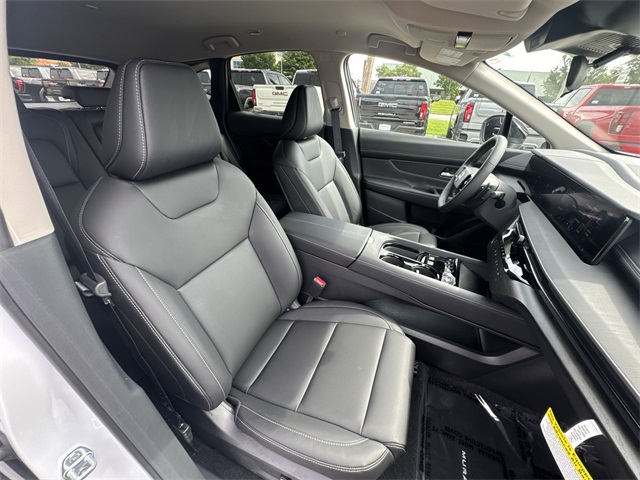 2025 Nissan Murano SV photo 21
