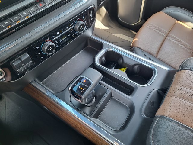 2023 Chevrolet Silverado 1500 High Country photo 19