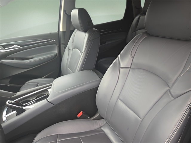 2018 Buick Enclave Essence photo 10
