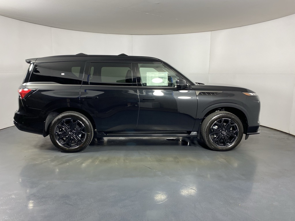 2026 Infiniti QX80 Sensory photo 8