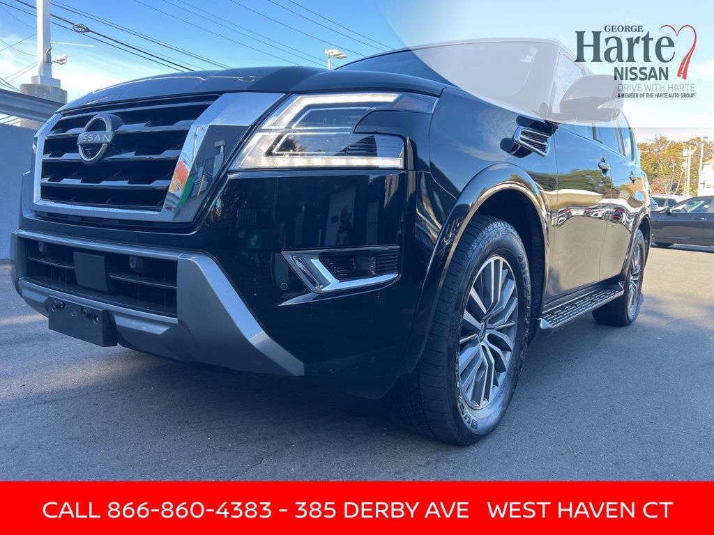 2024 Nissan Armada SL's photo