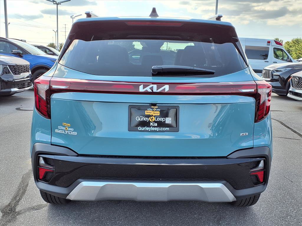 2026 Kia Seltos EX photo 9