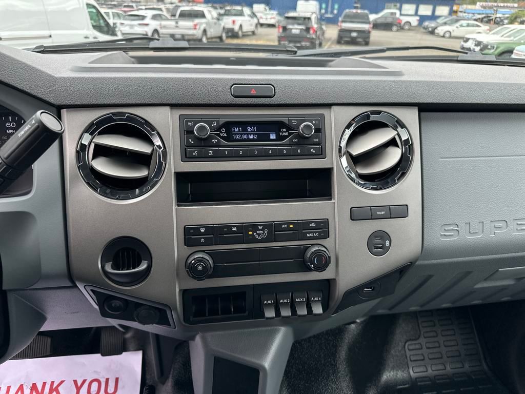 2026 Ford F-650 photo 16
