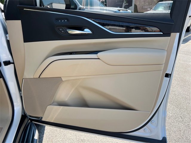 2024 Cadillac Escalade ESV Premium Luxury photo 14