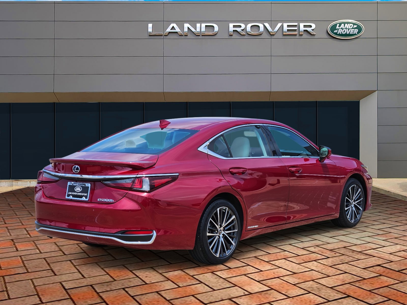 2022 Lexus ES 300h photo 4