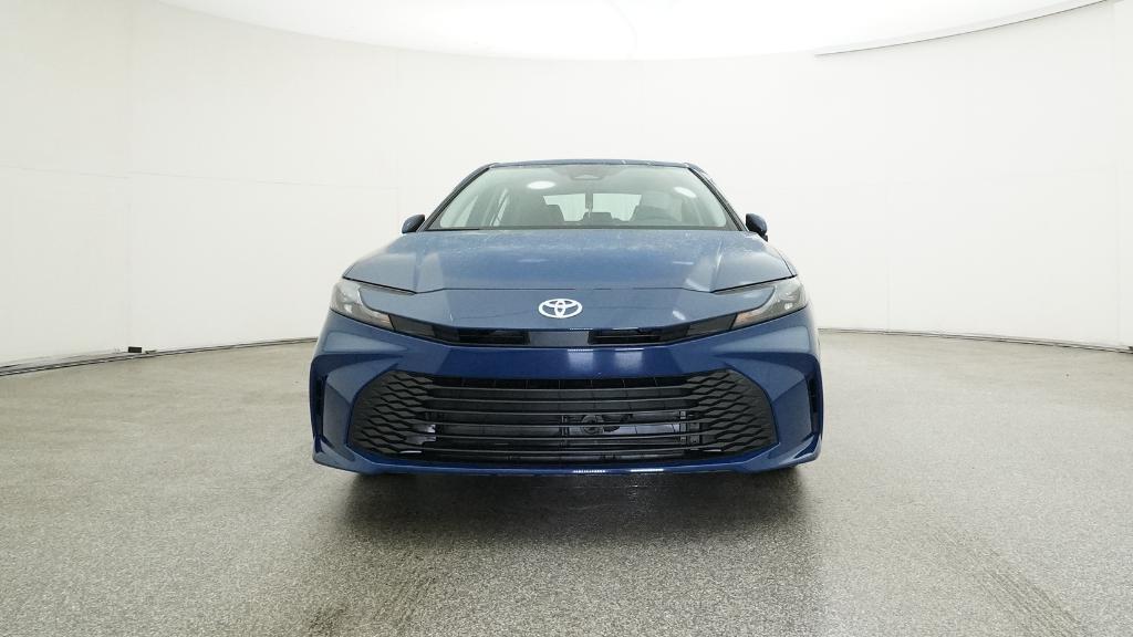 2026 Toyota Camry LE photo 3