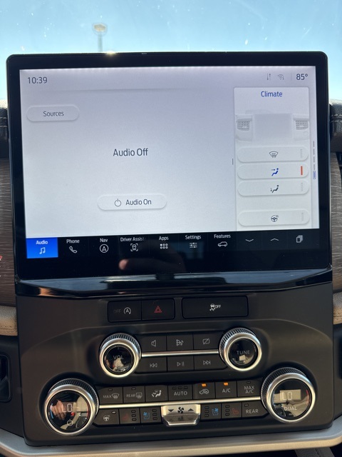 2024 Ford Expedition MAX Limited photo 8