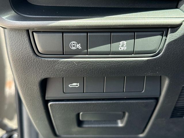 2025 Mazda Mazda3 Sedan 2.5 Select Sport photo 36