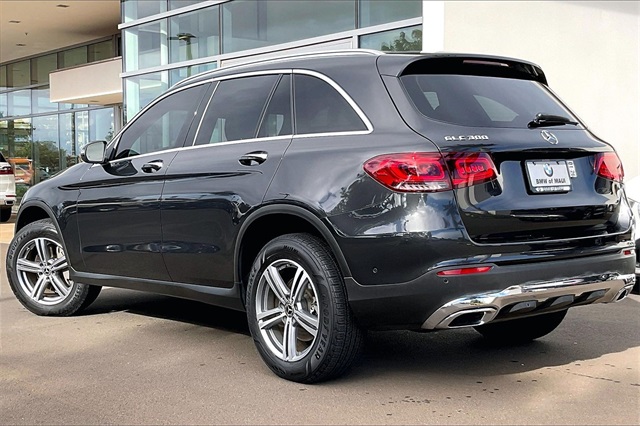 2021 Mercedes-Benz GLC GLC300's photo