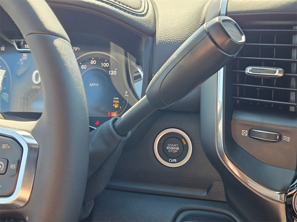 2026 Ram 2500 Laramie photo 17