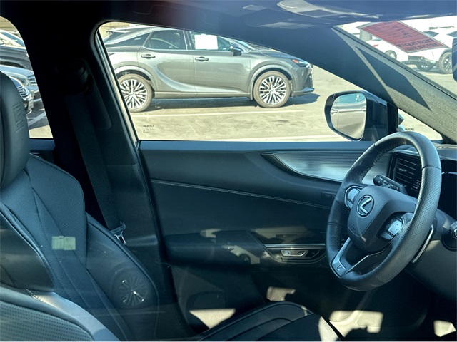 2022 Lexus NX 350 F SPORT Handling photo 4