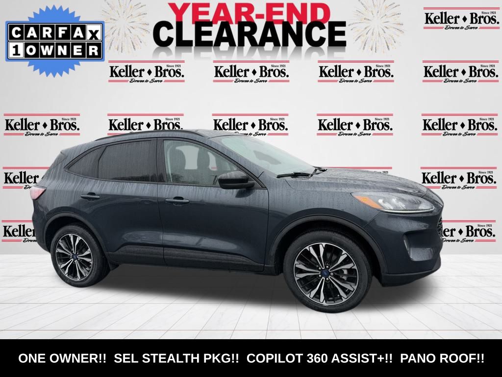 2022 Ford Escape SEL's photo