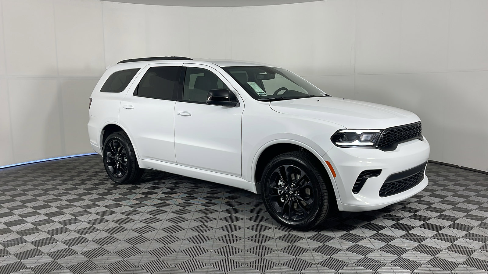 2025 Dodge Durango GT photo 2