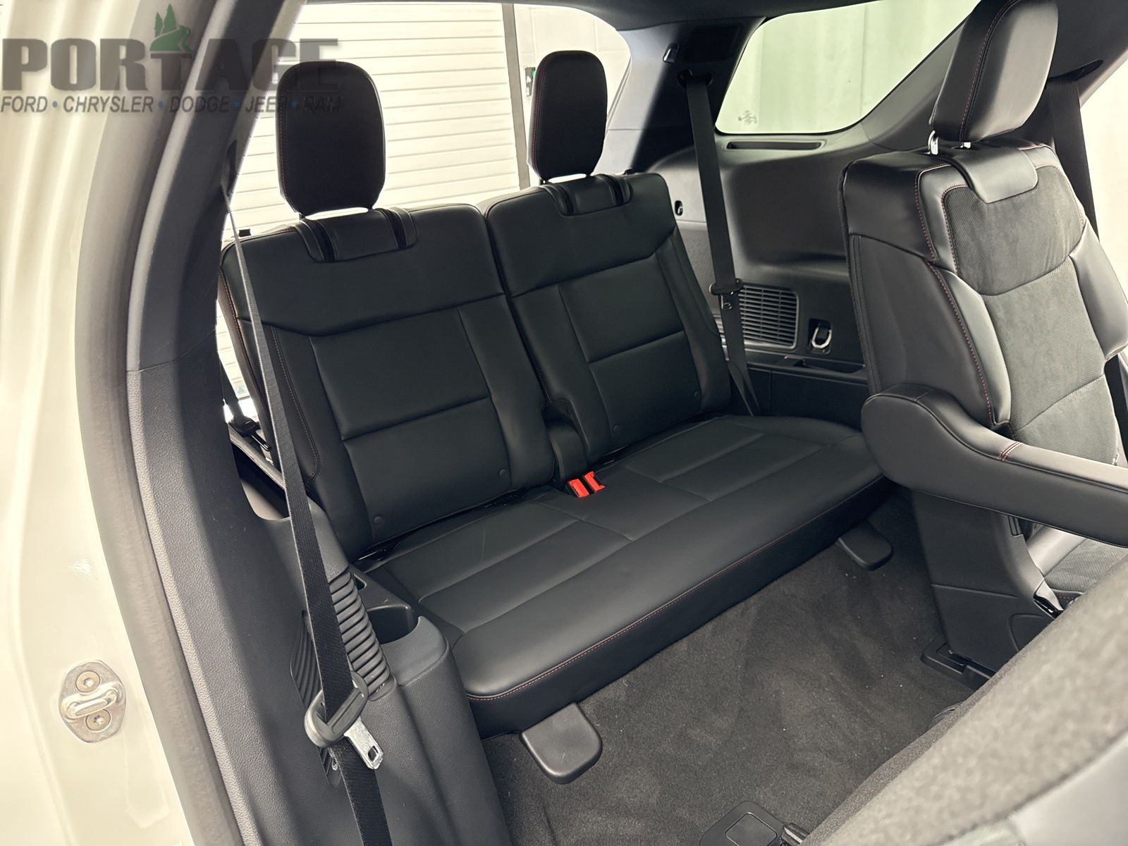 2025 Ford Explorer ST photo 41