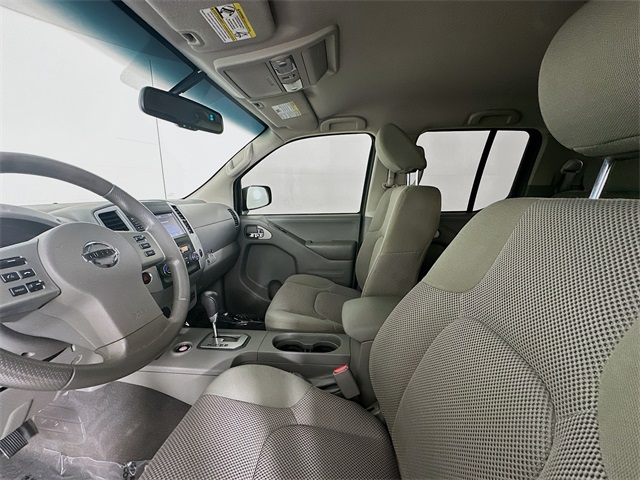 2020 Nissan Frontier SV photo 14