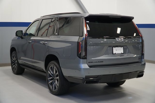 2022 Cadillac Escalade Sport photo 2