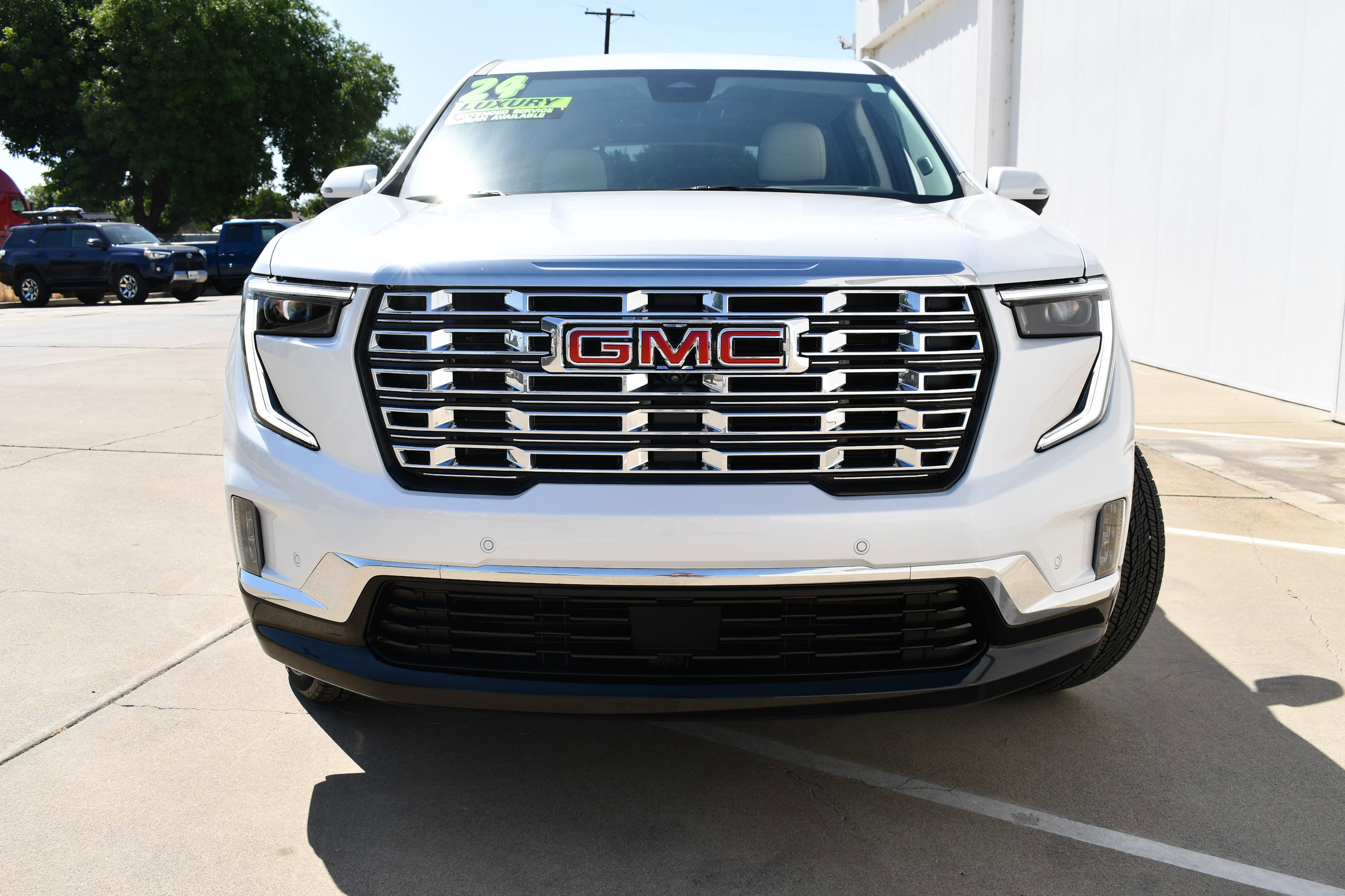 2024 Gmc Acadia Denali photo 4