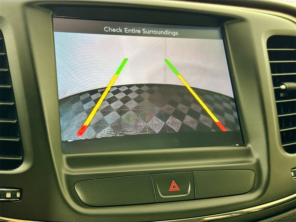 2015 Chrysler 200 C photo 28