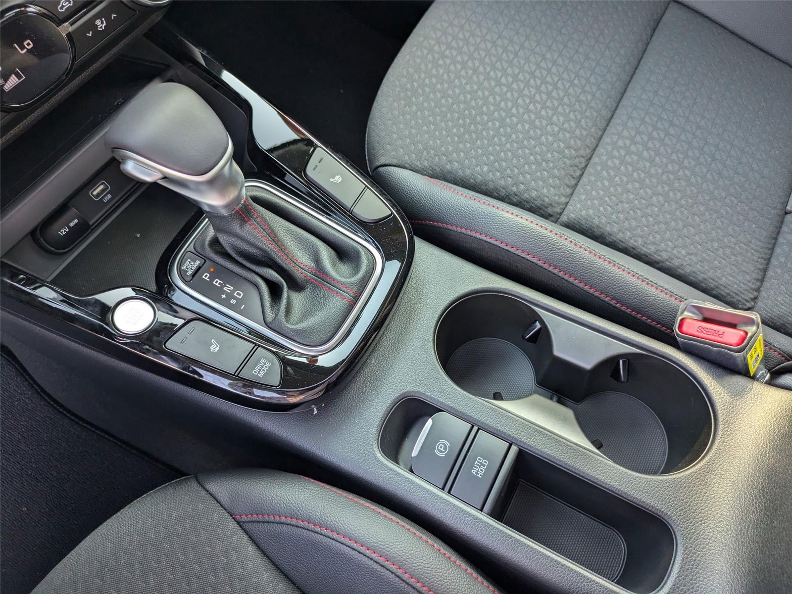 2025 Kia Soul GT-Line photo 27