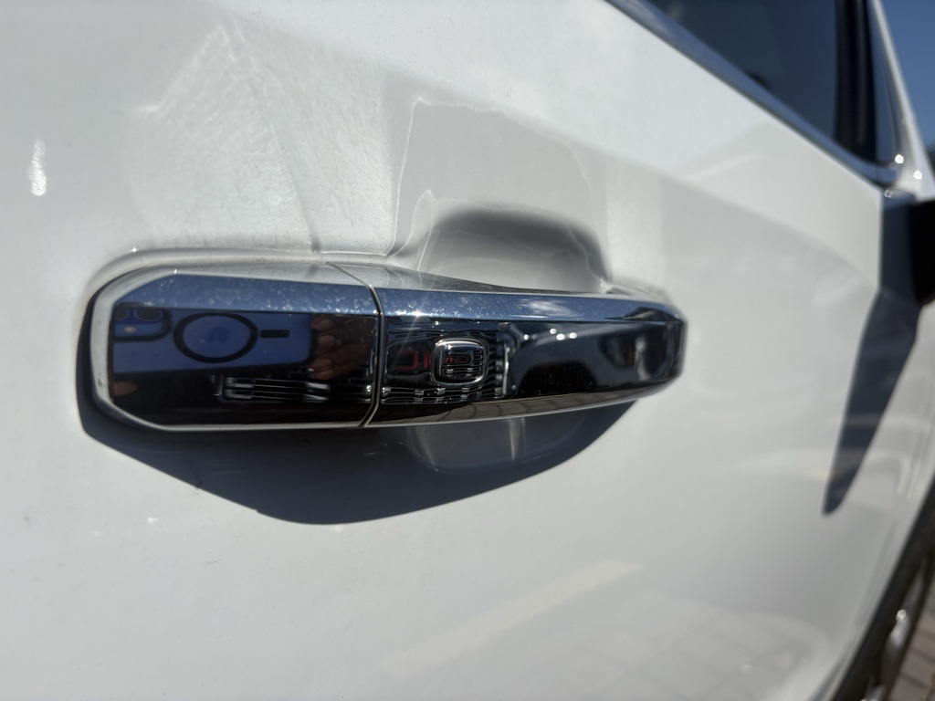 2022 Gmc Sierra 1500 SLT photo 2