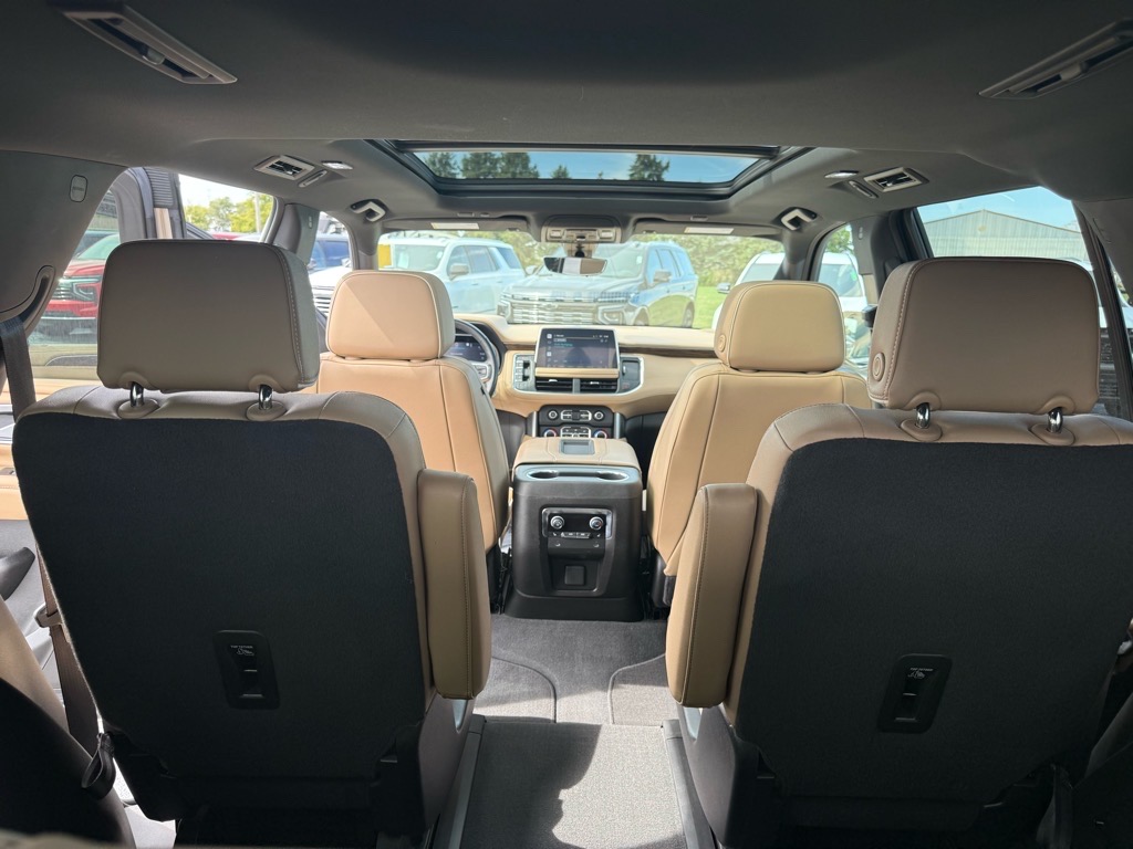2022 Chevrolet Tahoe Premier photo 20