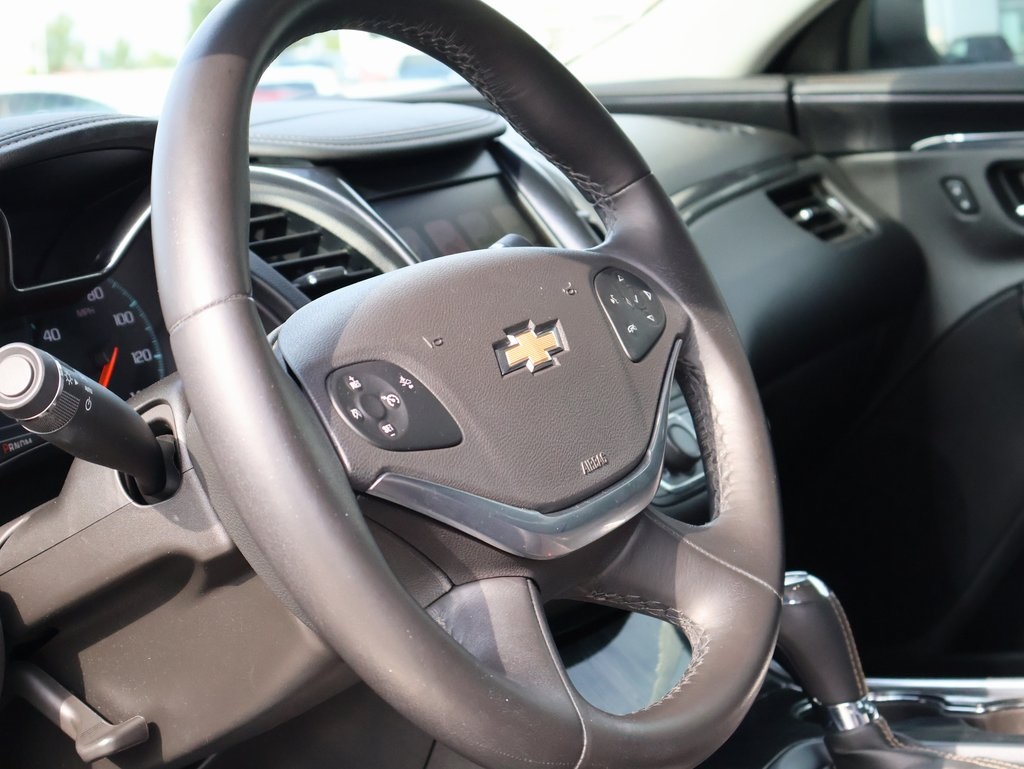2016 Chevrolet Impala LTZ photo 24