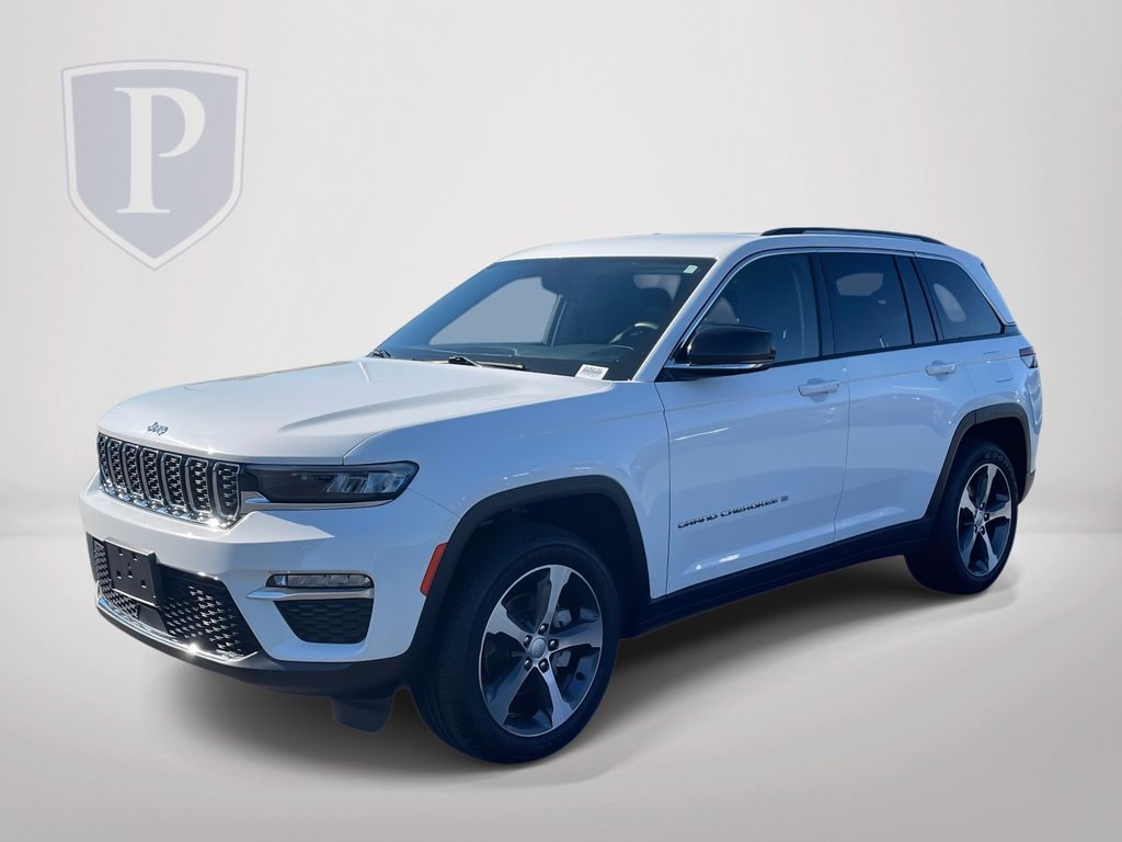 2023 Jeep Grand Cherokee Limited photo 3