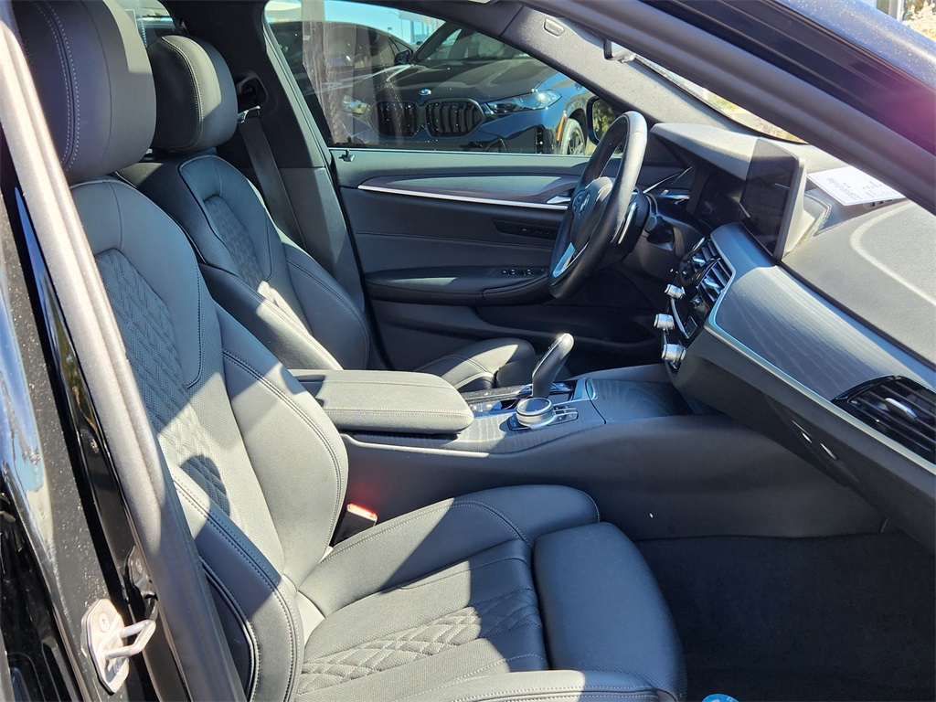 2022 Bmw 540i xDrive photo 9